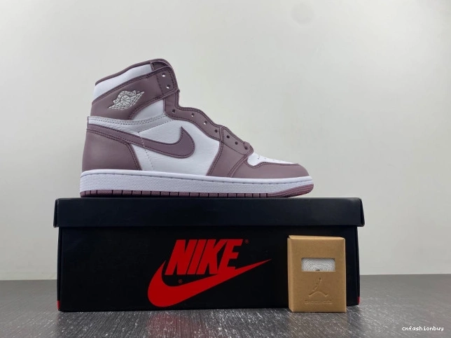 Air DZ5485-105 Jordan J OG 1 High Sky Mauve 1028